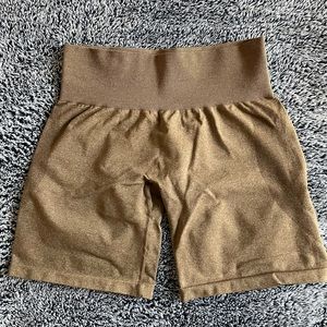 NVGTN mocha contour shorts, size medium